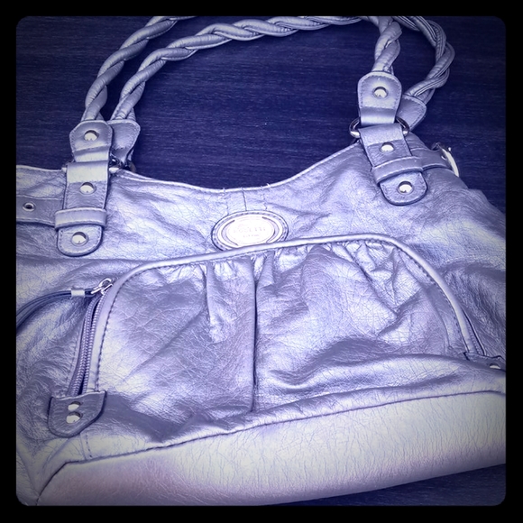 Rosetti Handbags - Rosetti silver purse